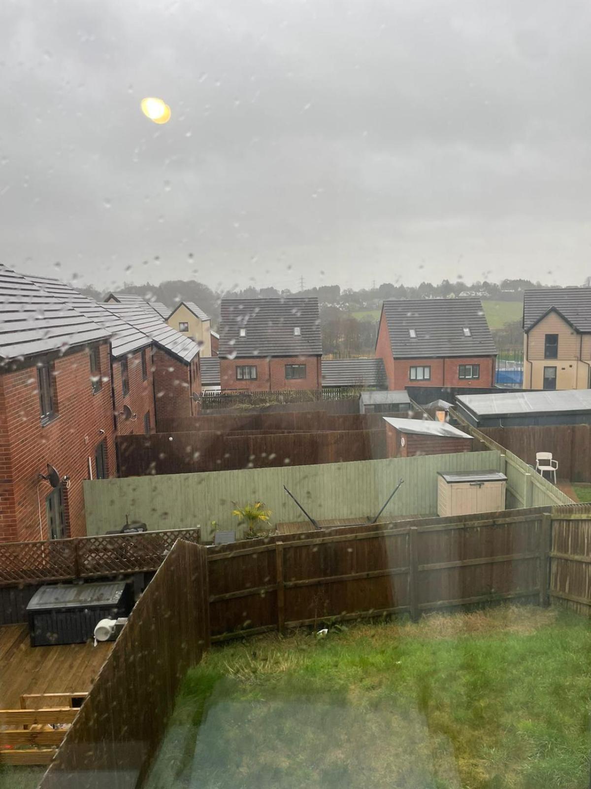 Village House St Mellons - Close To A48 And M4 Cardiff Esterno foto